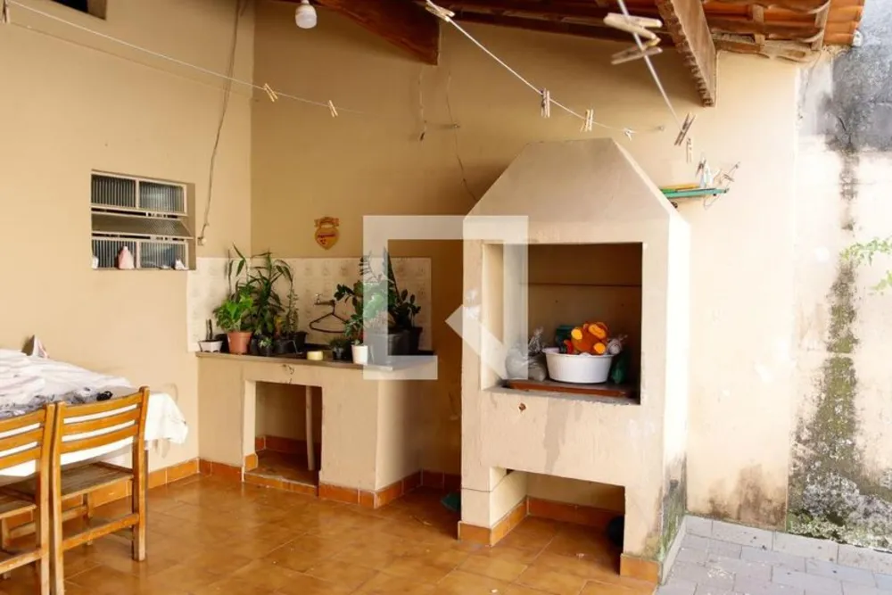 Casa, 3 quartos, 200 m² - Foto 2