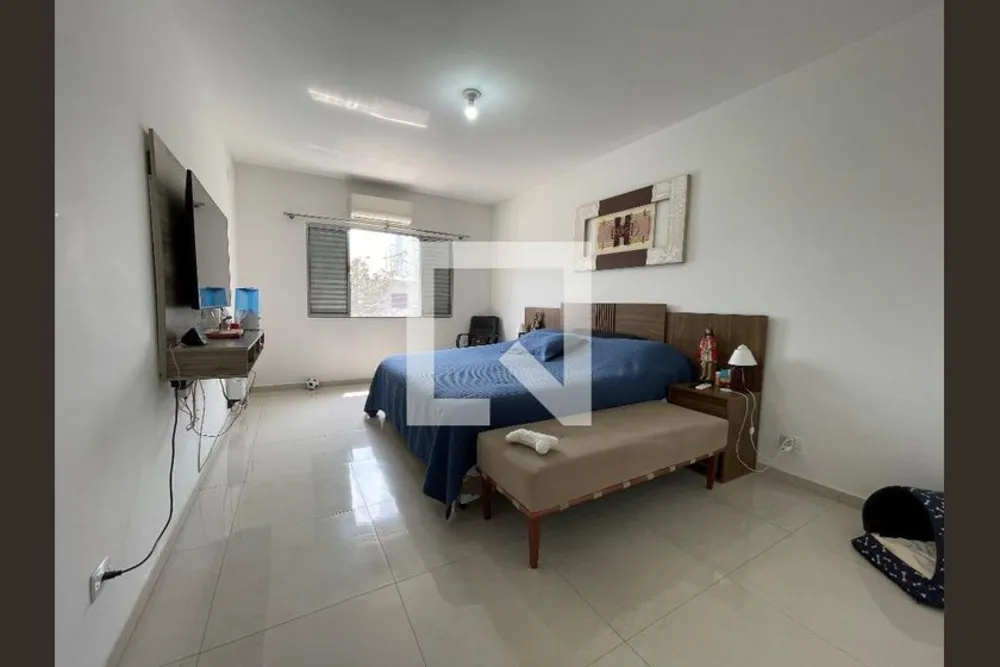 Casa, 4 quartos, 200 m² - Foto 1