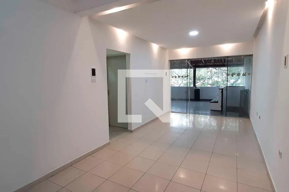Casa, 2 quartos, 235 m² - Foto 1
