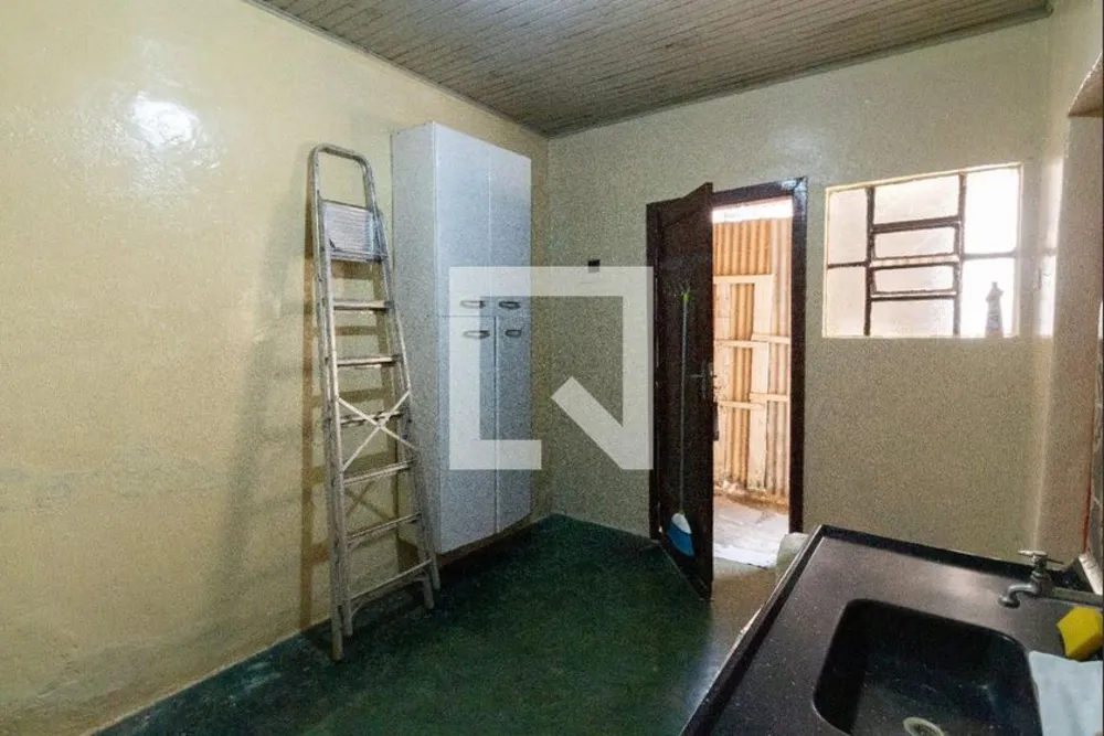 Casa, 1 quarto, 275 m² - Foto 3