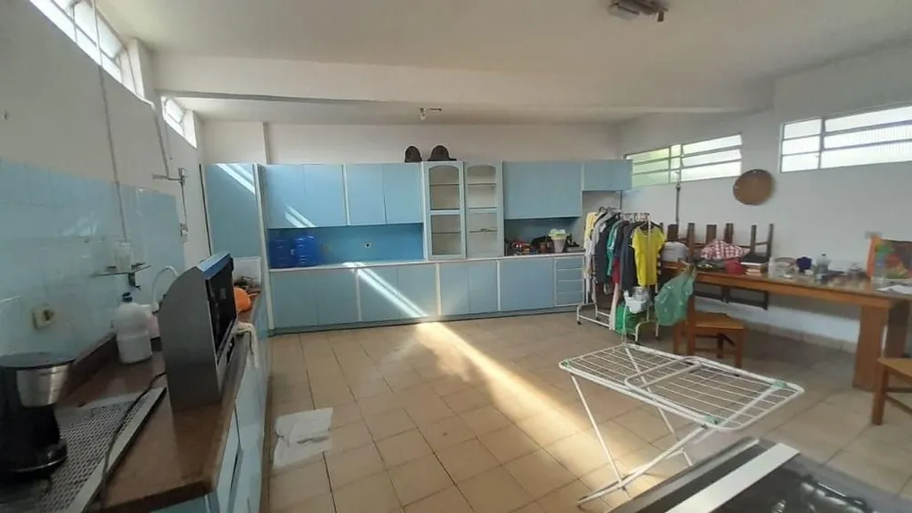 Casa, 3 quartos, 217 m² - Foto 3