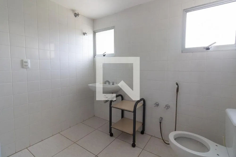 Casa, 4 quartos, 238 m² - Foto 4