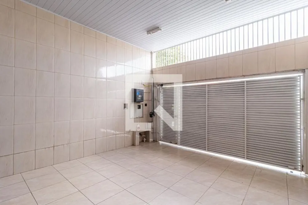 Casa, 4 quartos, 240 m² - Foto 2