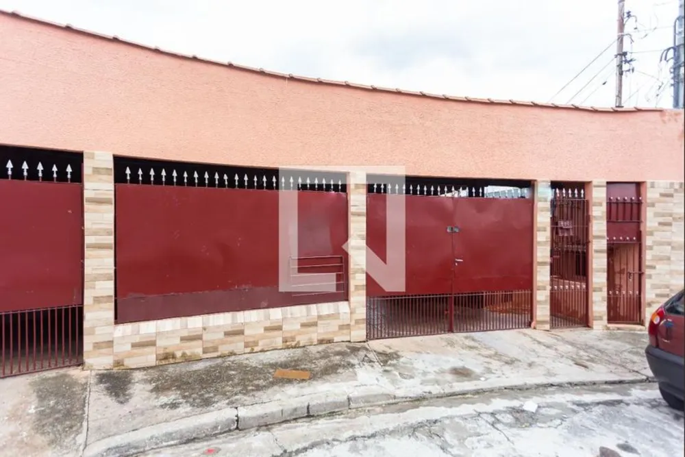Casa, 3 quartos, 210 m² - Foto 1