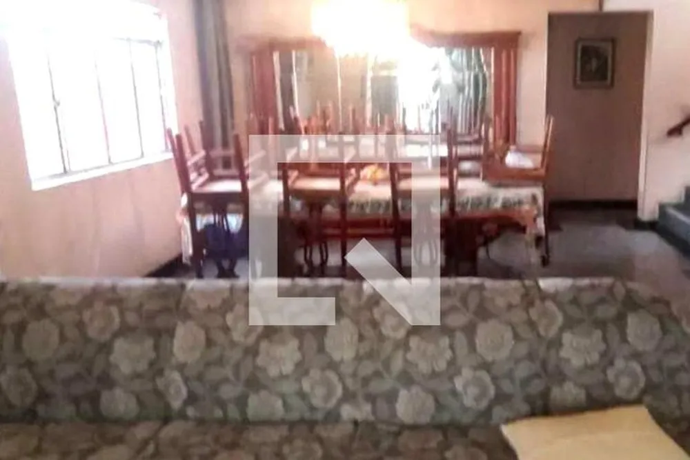Casa, 6 quartos, 250 m² - Foto 2