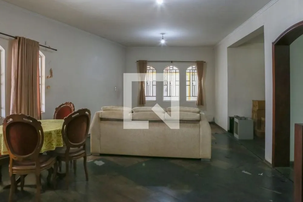 Casa, 3 quartos, 220 m² - Foto 1