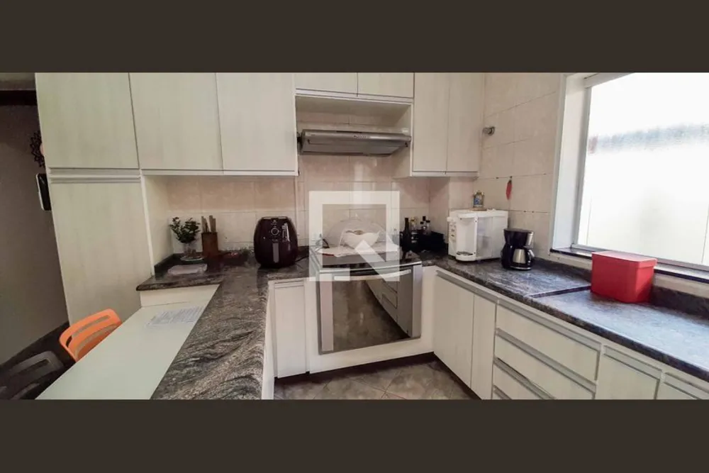 Casa, 3 quartos, 280 m² - Foto 2