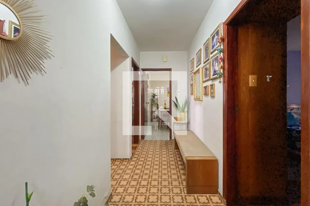 Casa, 4 quartos, 225 m² - Foto 2
