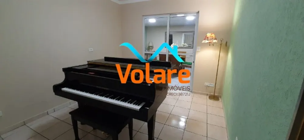 Casa, 3 quartos, 245 m² - Foto 3