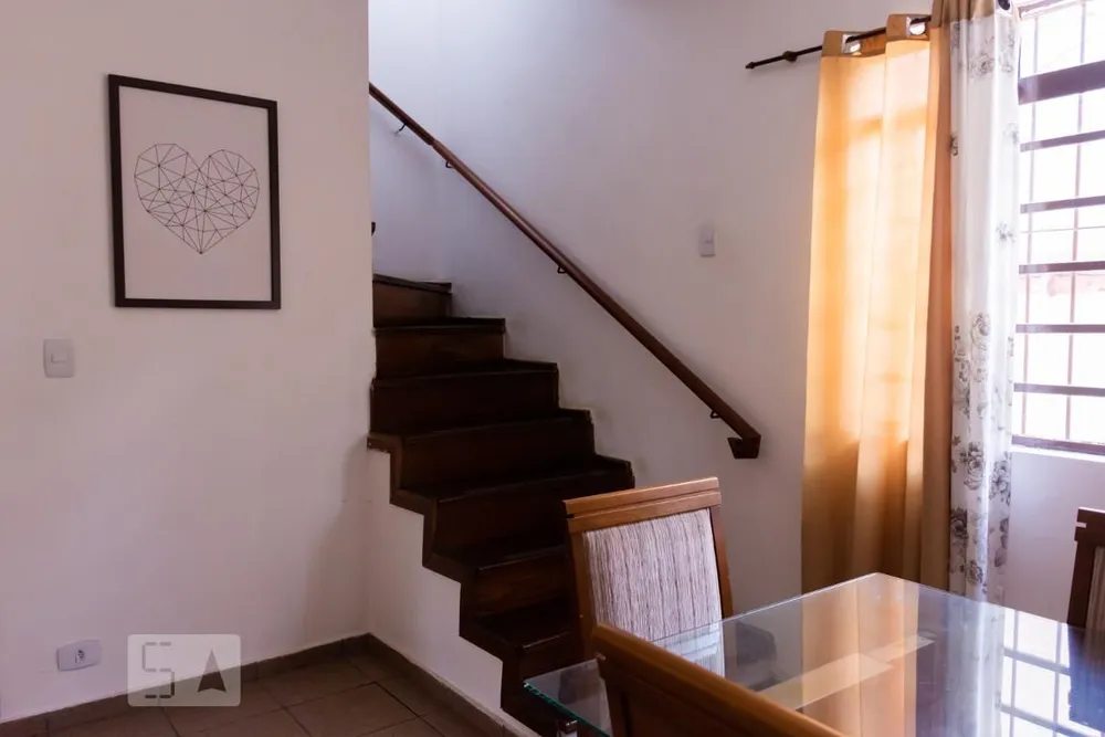 Casa, 3 quartos, 180 m² - Foto 1