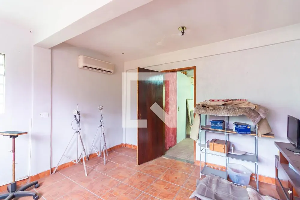 Casa, 2 quartos, 220 m² - Foto 1