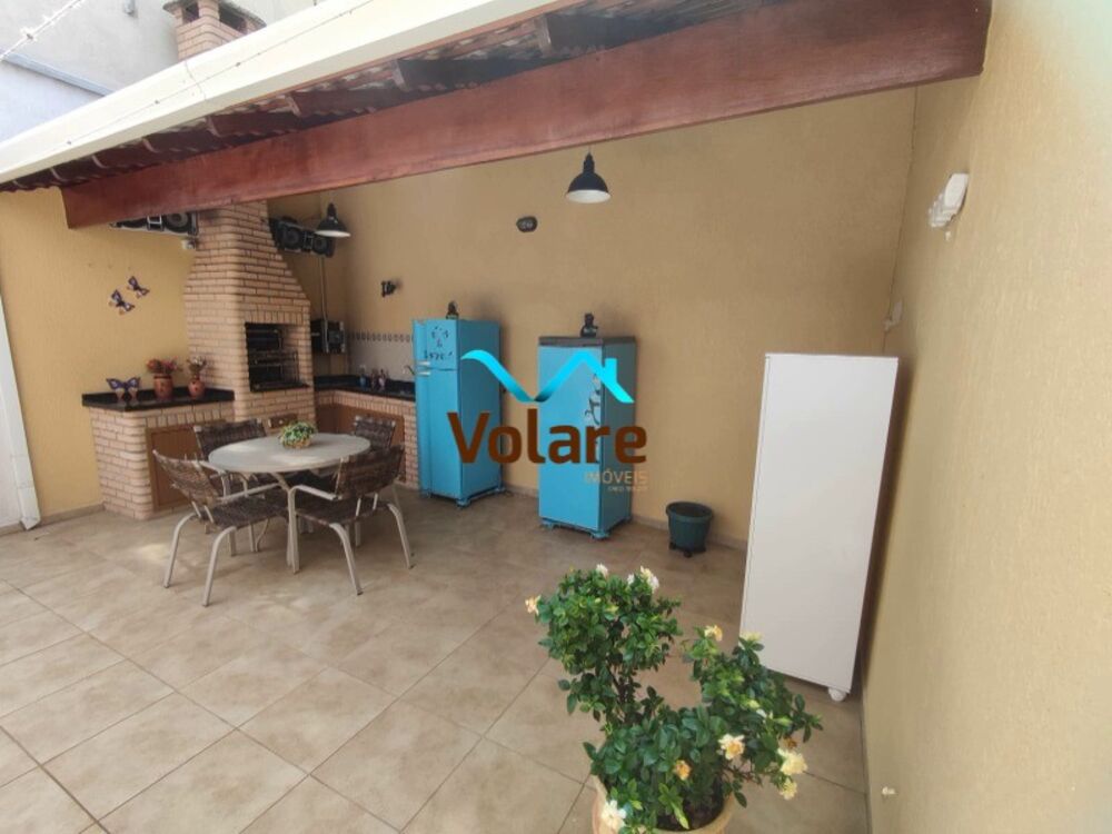 Casa à venda com 3 quartos, 159m² - Foto 3