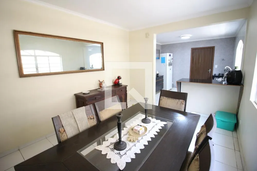 Casa, 3 quartos, 180 m² - Foto 1