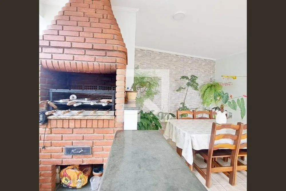 Casa, 5 quartos, 248 m² - Foto 1