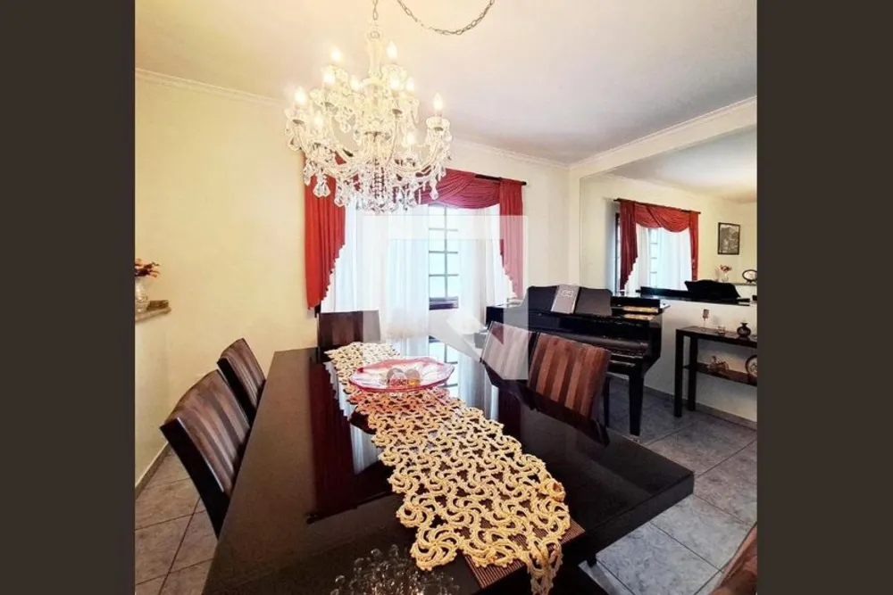 Casa, 5 quartos, 248 m² - Foto 4