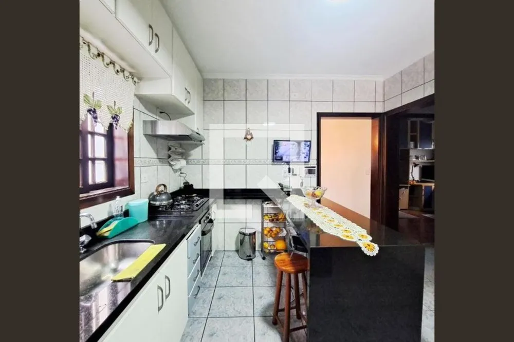 Casa, 5 quartos, 248 m² - Foto 1