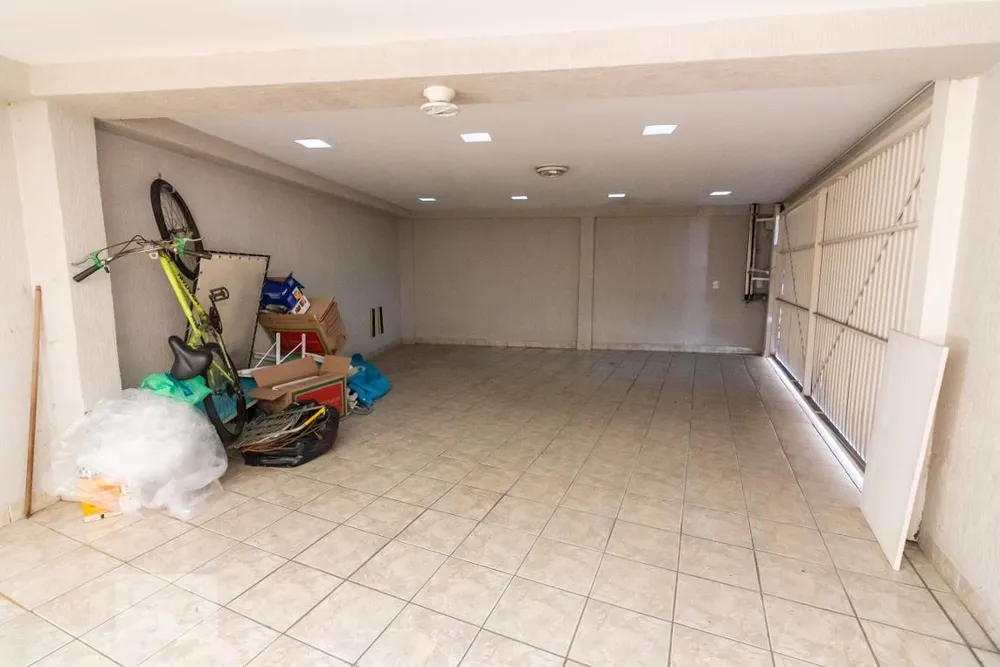 Casa, 3 quartos, 250 m² - Foto 2