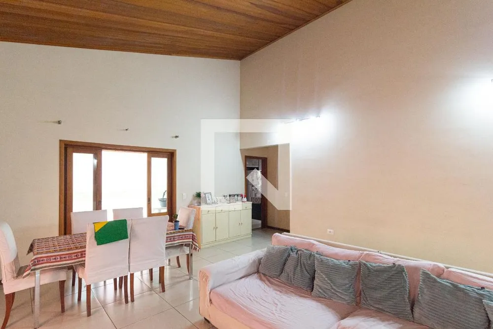 Casa, 3 quartos, 225 m² - Foto 4