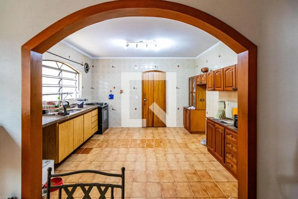 Casa, 4 quartos, 207 m² - Foto 2