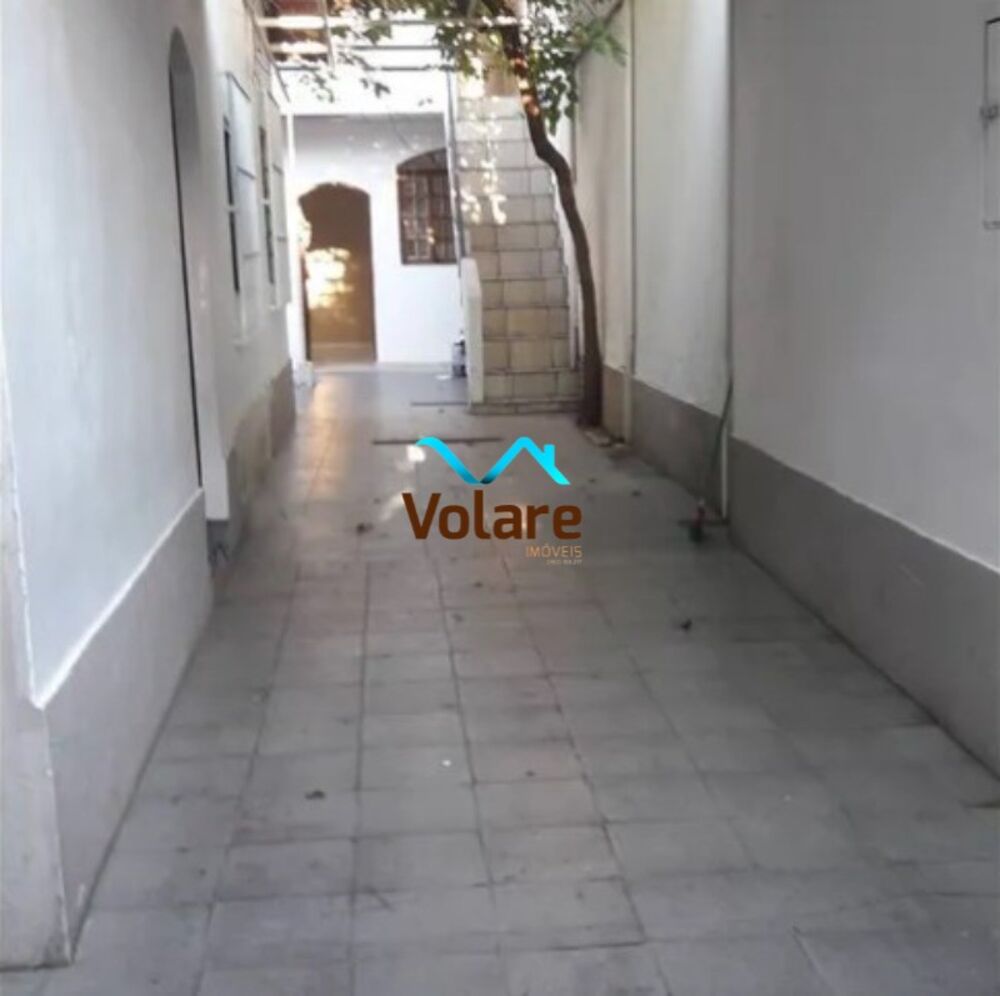 Casa à venda com 5 quartos, 192m² - Foto 1