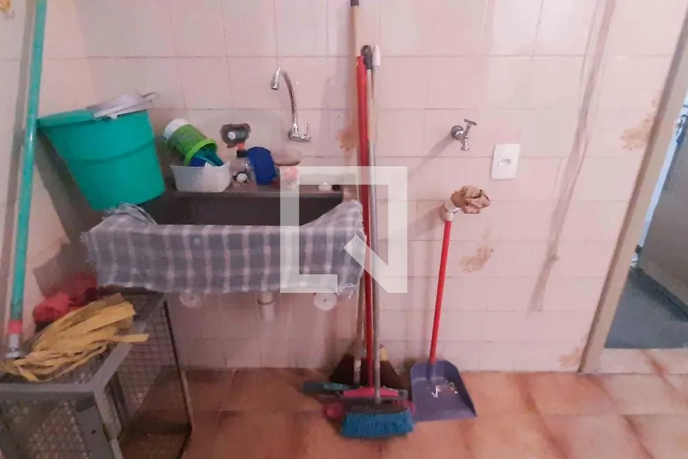 Casa, 4 quartos, 198 m² - Foto 1