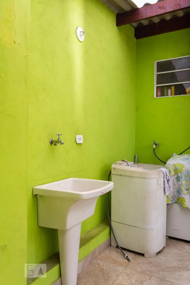 Casa, 1 quarto, 240 m² - Foto 2