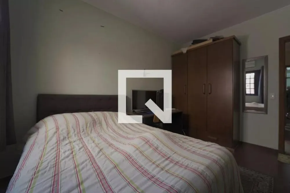 Casa, 4 quartos, 235 m² - Foto 2