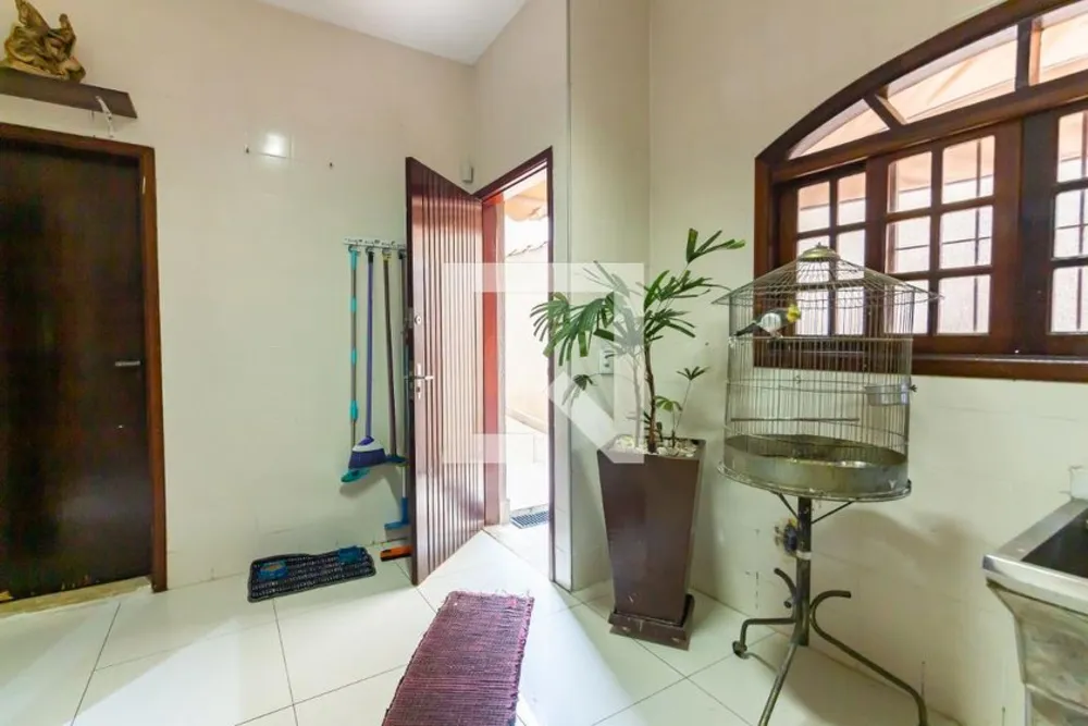 Casa, 3 quartos, 300 m² - Foto 3