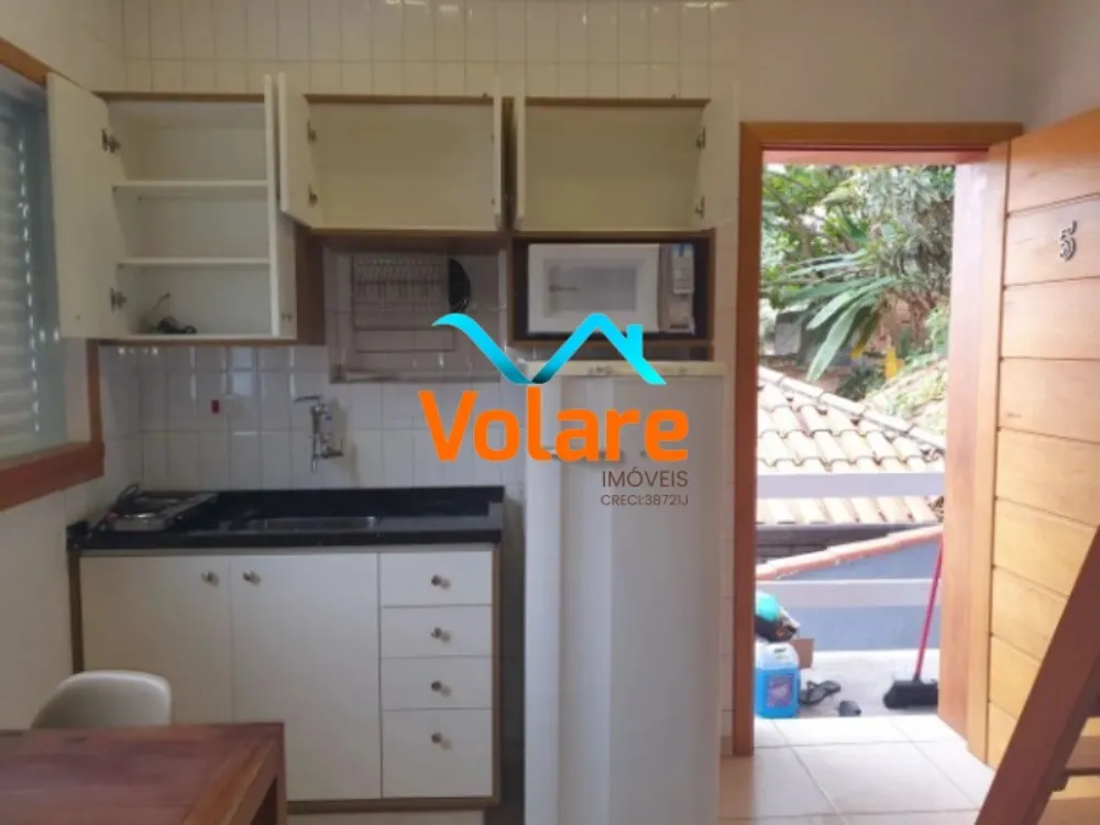 Casa, 6 quartos, 147 m² - Foto 2