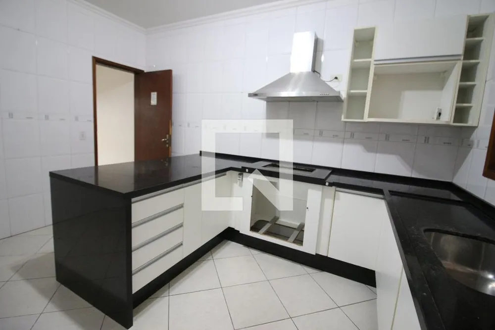 Casa, 3 quartos, 189 m² - Foto 4