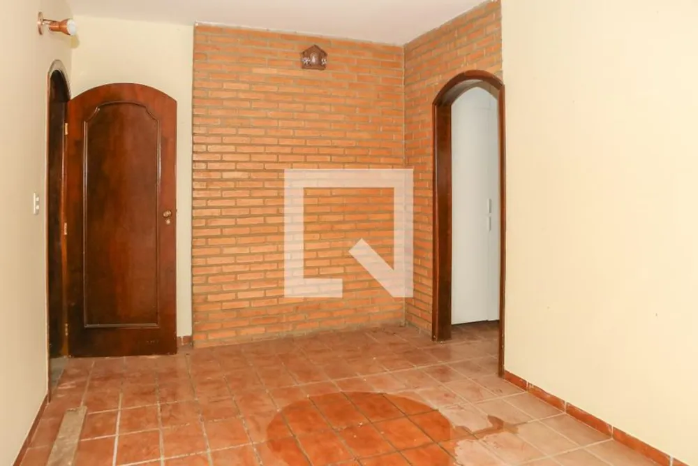 Casa, 3 quartos, 245 m² - Foto 2