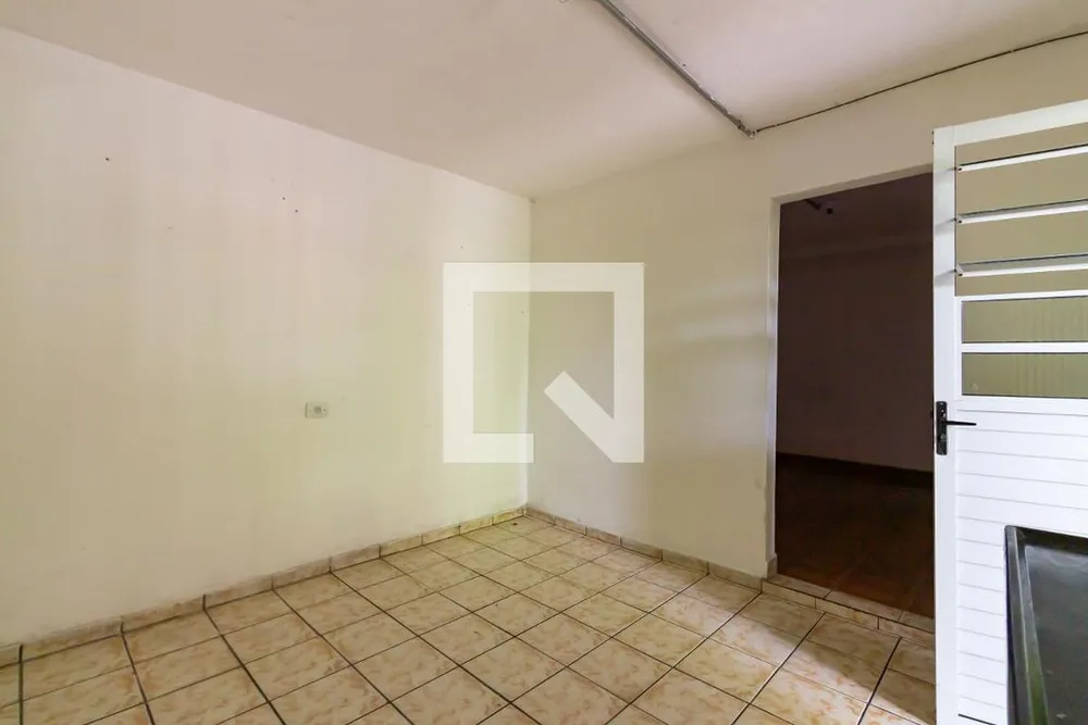 Casa, 1 quarto, 240 m² - Foto 3