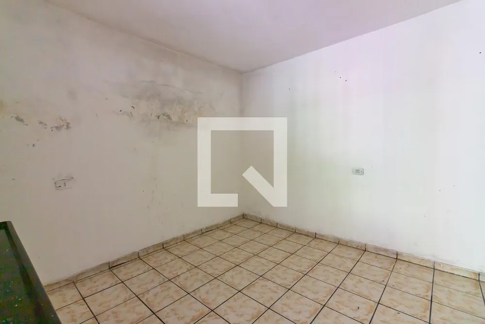 Casa, 1 quarto, 240 m² - Foto 2