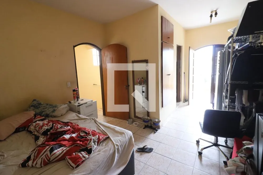 Casa, 4 quartos, 211 m² - Foto 2