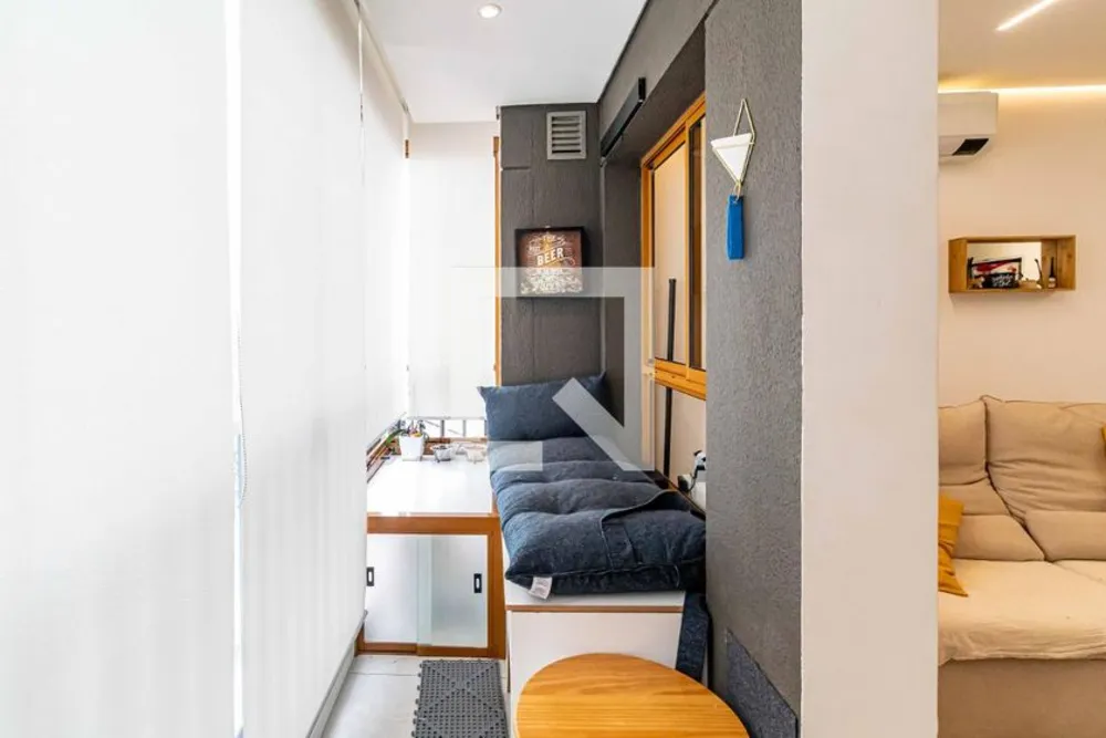 Apartamento, 1 quarto, 43 m² - Foto 2