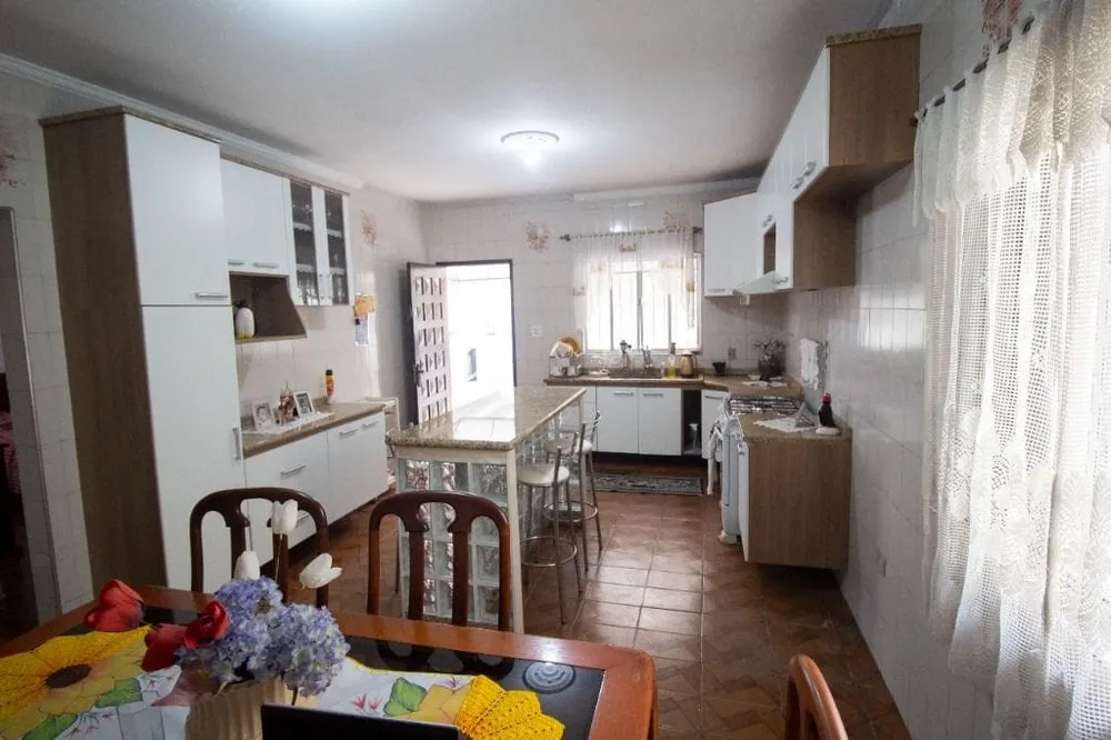 Casa, 2 quartos, 198 m² - Foto 4