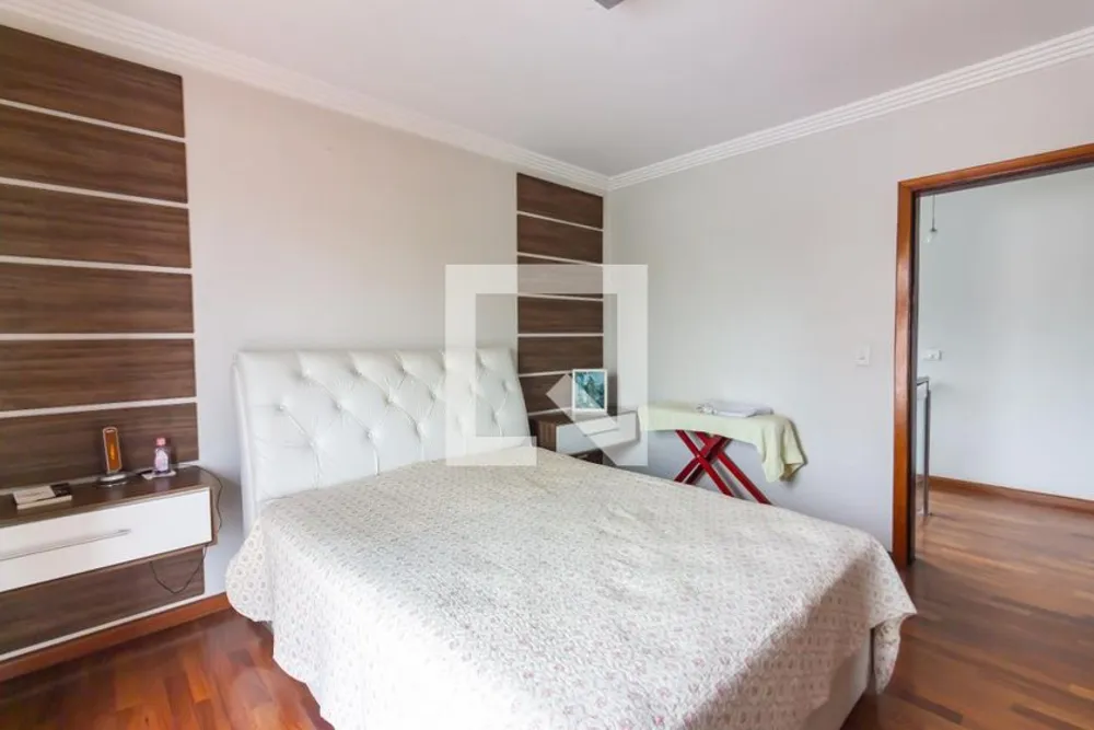 Casa, 3 quartos, 248 m² - Foto 4