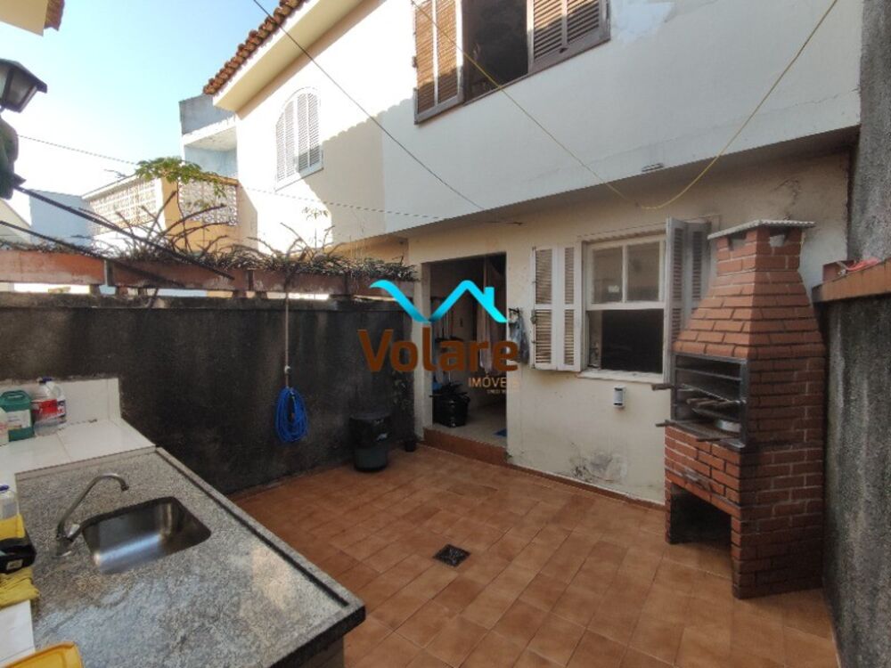 Casa, 4 quartos, 196 m² - Foto 2