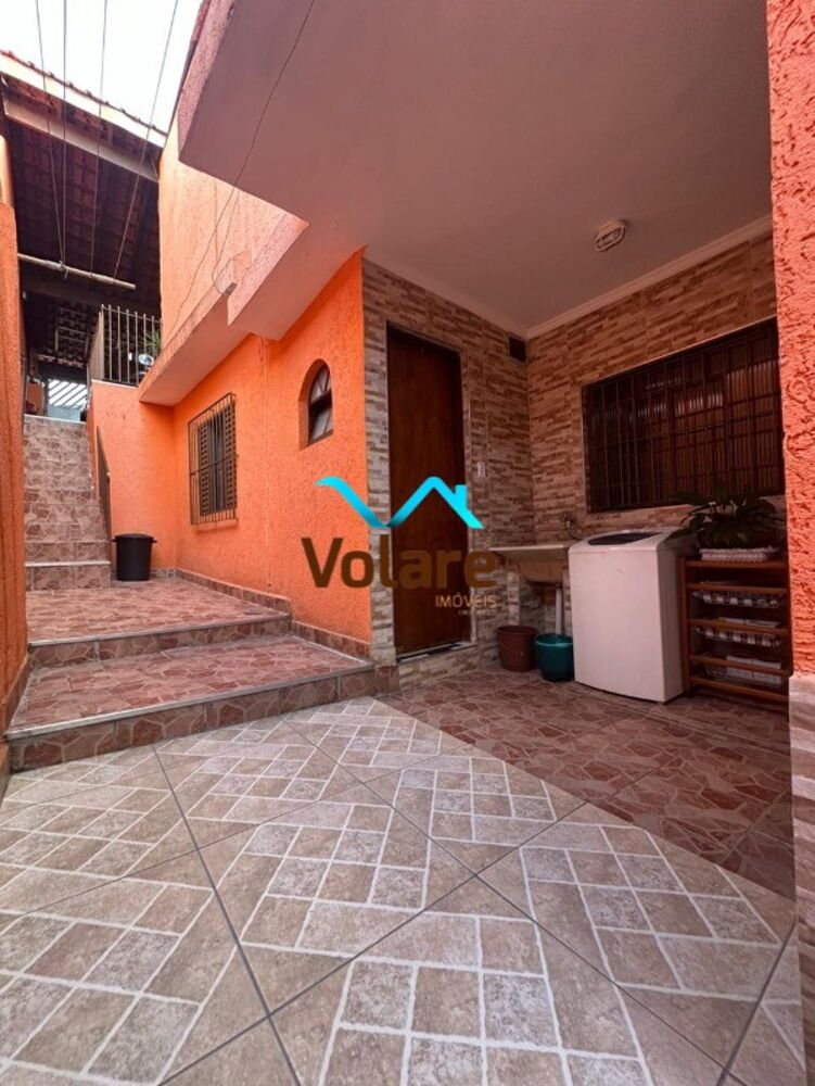 Casa à venda com 3 quartos, 196m² - Foto 4