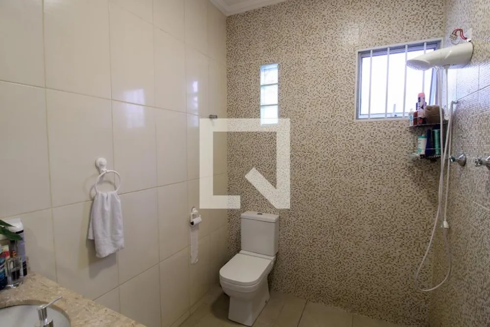 Casa, 2 quartos, 210 m² - Foto 1