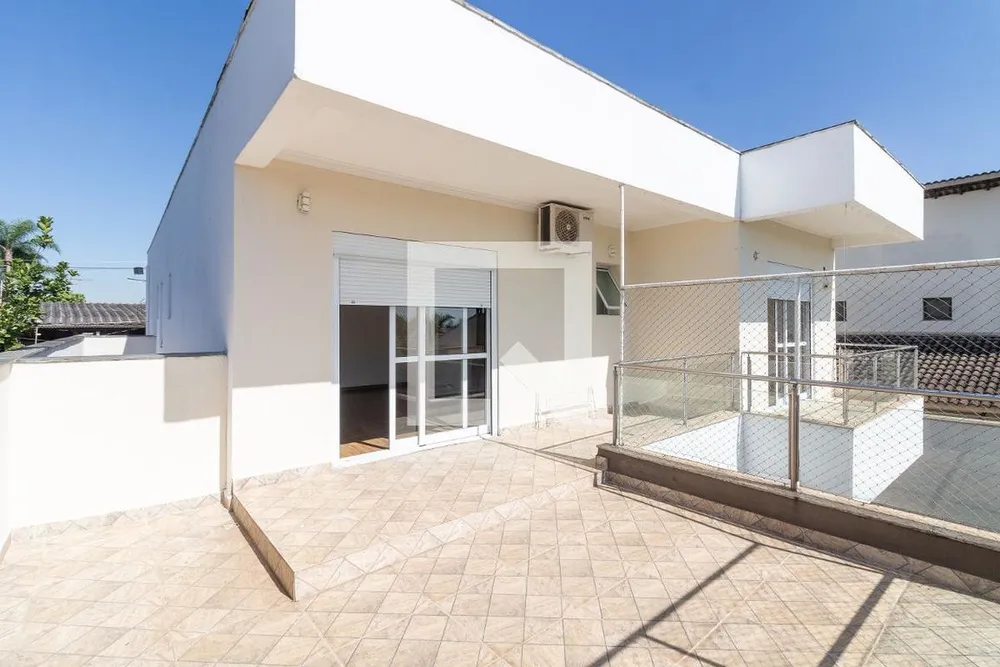Casa, 3 quartos, 250 m² - Foto 4