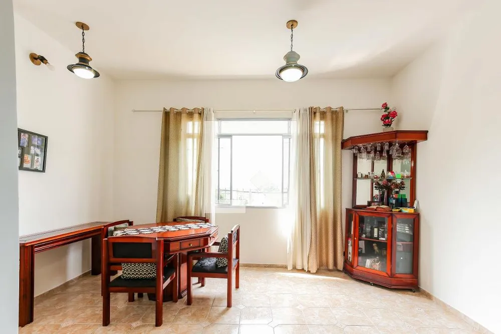 Casa, 5 quartos, 250 m² - Foto 1