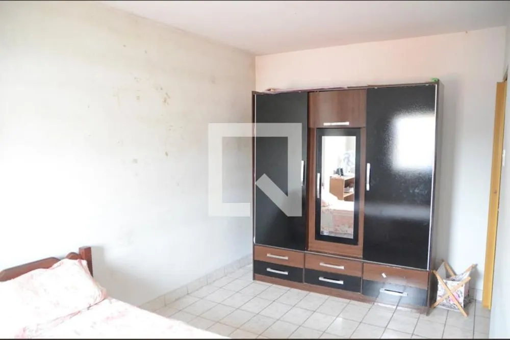 Casa, 2 quartos, 247 m² - Foto 1