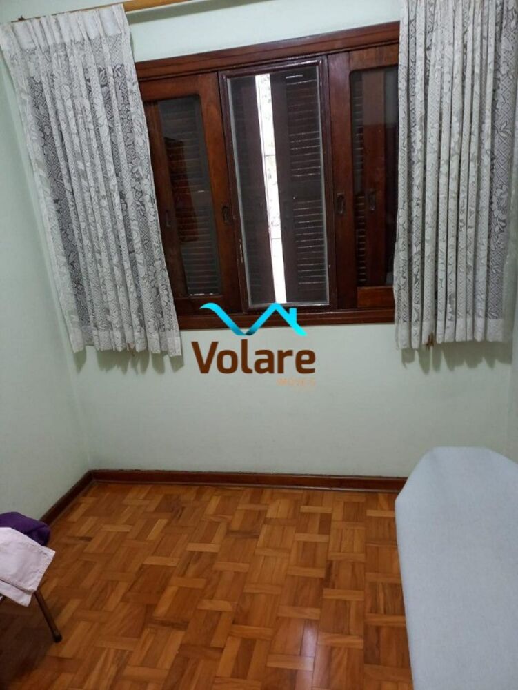 Casa, 3 quartos, 241 m² - Foto 3