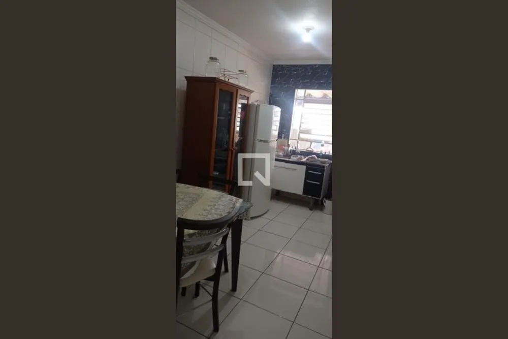 Casa, 4 quartos, 180 m² - Foto 2