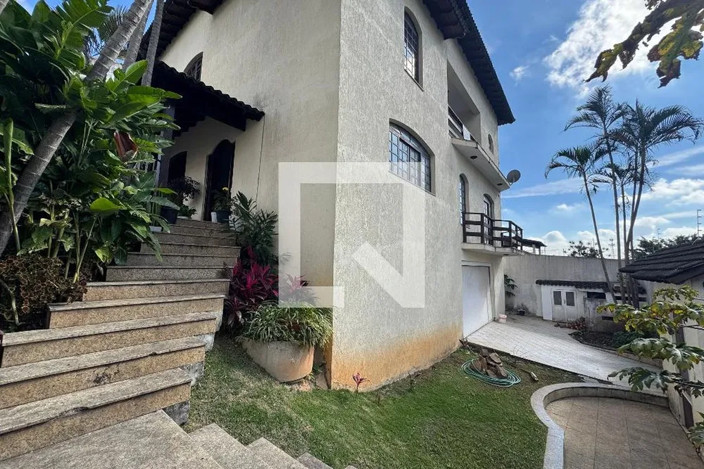 Casa, 6 quartos, 200 m² - Foto 8