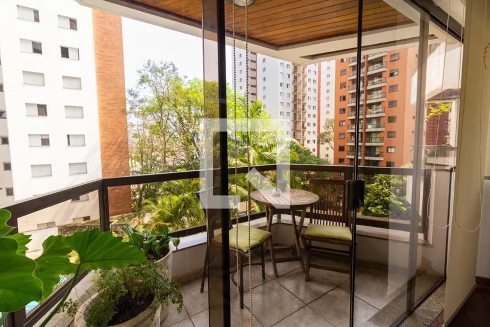 Apartamento, 3 quartos, 140 m² - Foto 2