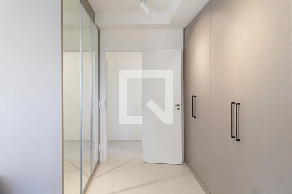 Apartamento, 3 quartos, 136 m² - Foto 2
