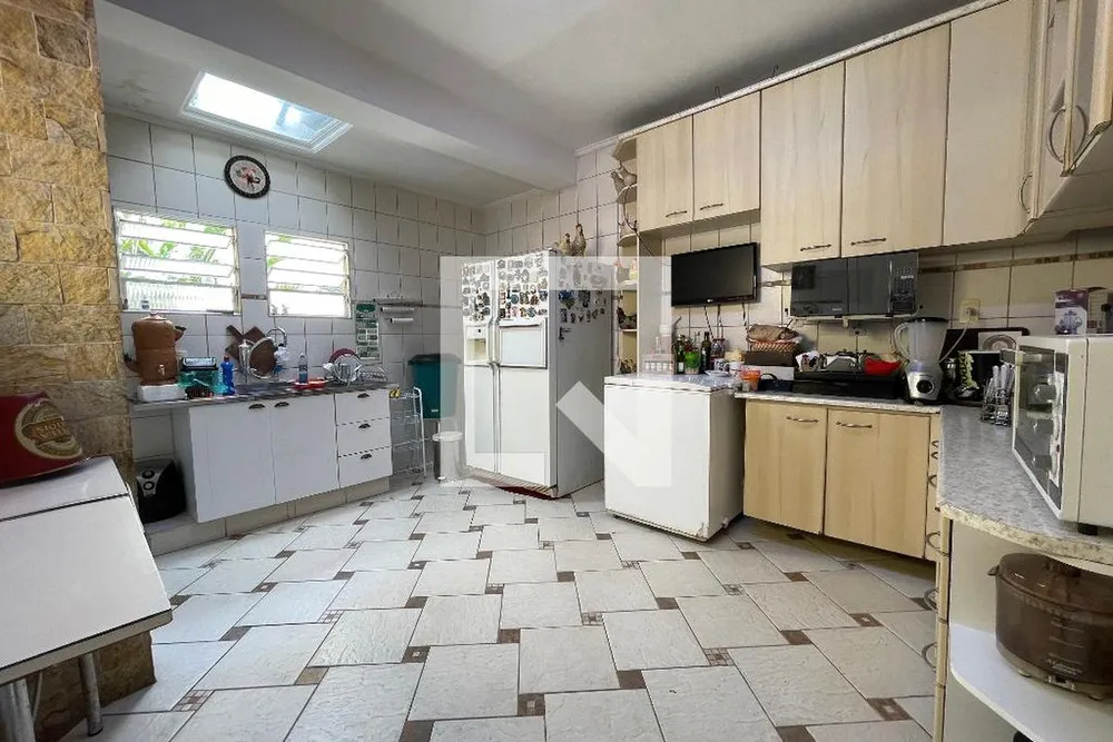 Casa, 5 quartos, 250 m² - Foto 9