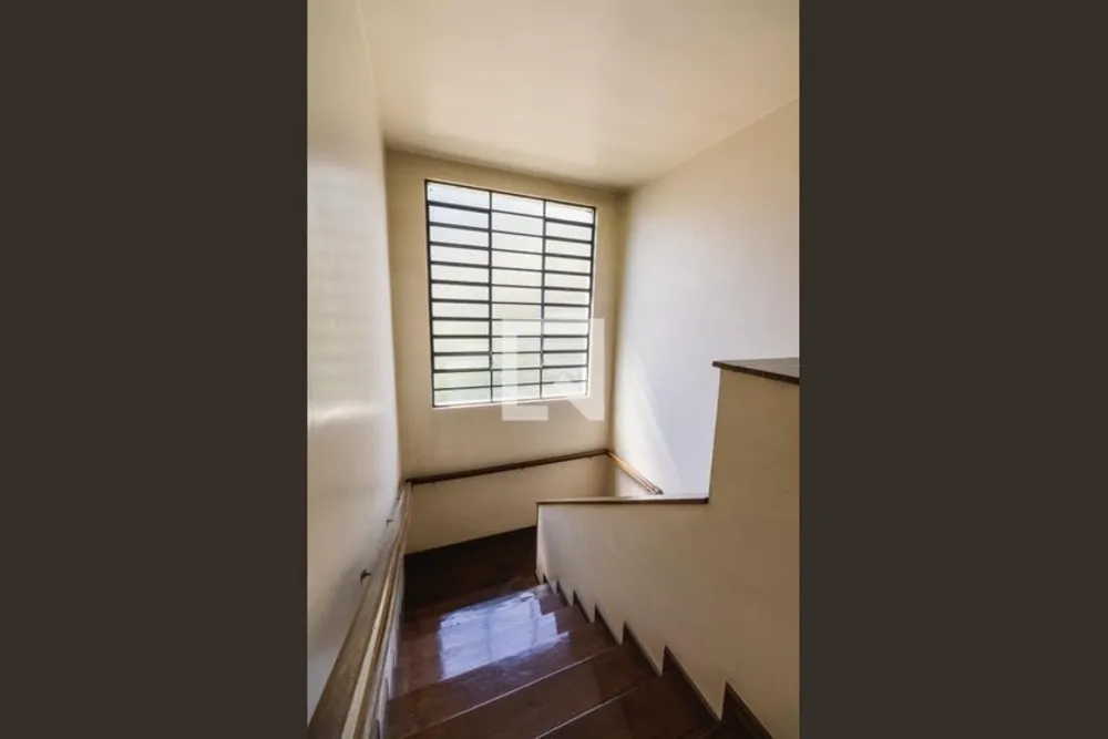 Casa, 4 quartos, 300 m² - Foto 1